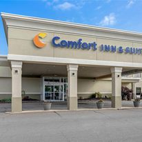 Comfort Inn - Wheeling East
