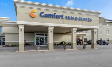 Comfort Inn - Wheeling East