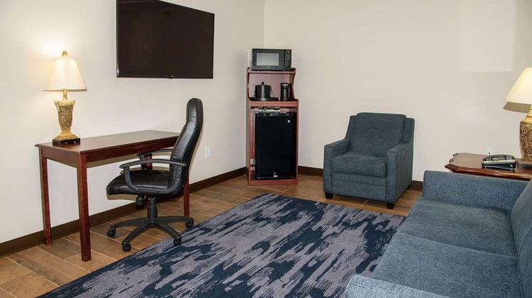 Quality Inn Lewisburg Suite