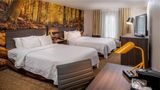Clarion Pointe Room