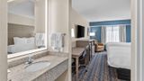 <b>Quality Inn Shepherdstown Room</b>. Images powered by <a href="https://iceportal.shijigroup.com/" title="IcePortal" target="_blank">IcePortal</a>.