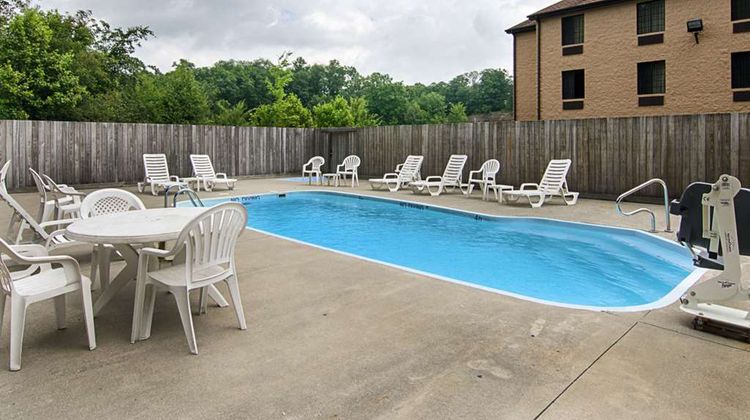 Comfort Inn New River Gorge Hotel Pool