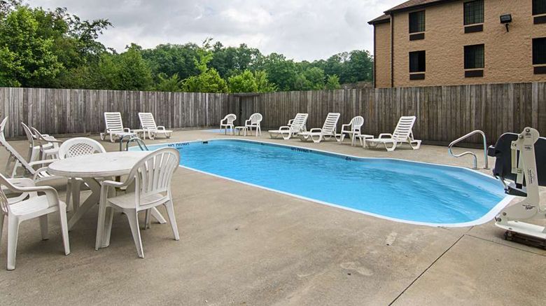 <b>Comfort Inn New River Gorge Hotel Pool</b>. Images powered by <a href="https://iceportal.shijigroup.com/" title="IcePortal" target="_blank">IcePortal</a>.