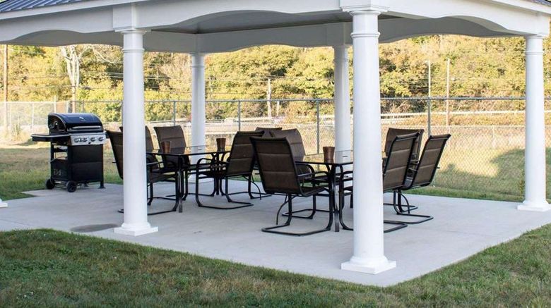 <b>Sleep Inn And Suites Moundsville Exterior</b>. Images powered by <a href="https://iceportal.shijigroup.com/" title="IcePortal" target="_blank">IcePortal</a>.