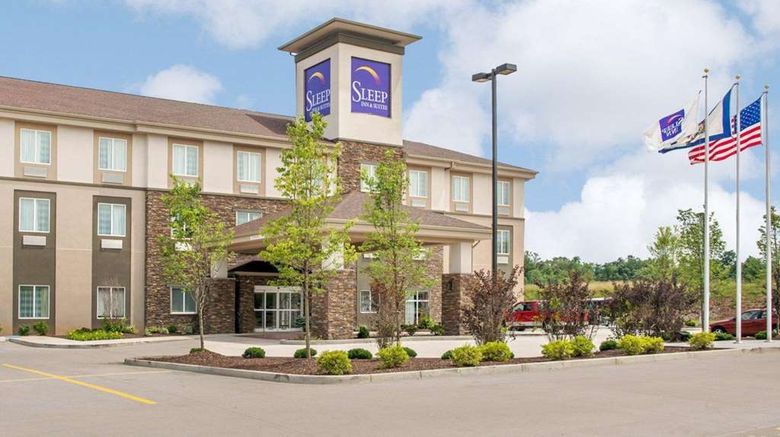 <b>Sleep Inn & Suites Parkersburg Exterior</b>. Images powered by <a href="https://iceportal.shijigroup.com/" title="IcePortal" target="_blank">IcePortal</a>.