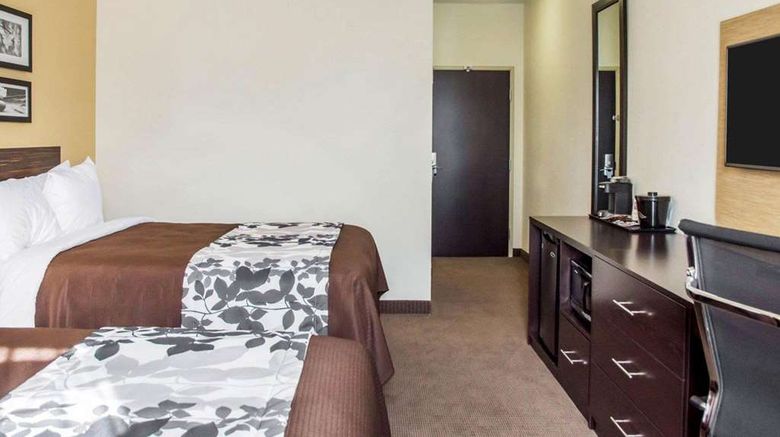 <b>Sleep Inn & Suites Parkersburg Room</b>. Images powered by <a href="https://iceportal.shijigroup.com/" title="IcePortal" target="_blank">IcePortal</a>.