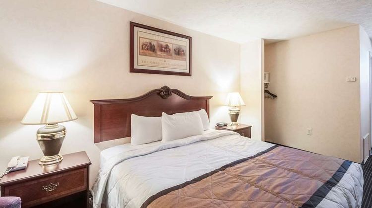 Rodeway Inn Charles Town Room