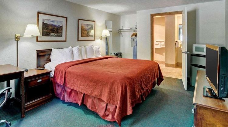Quality Inn Room