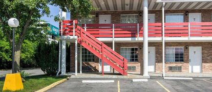 Quality Inn Exterior