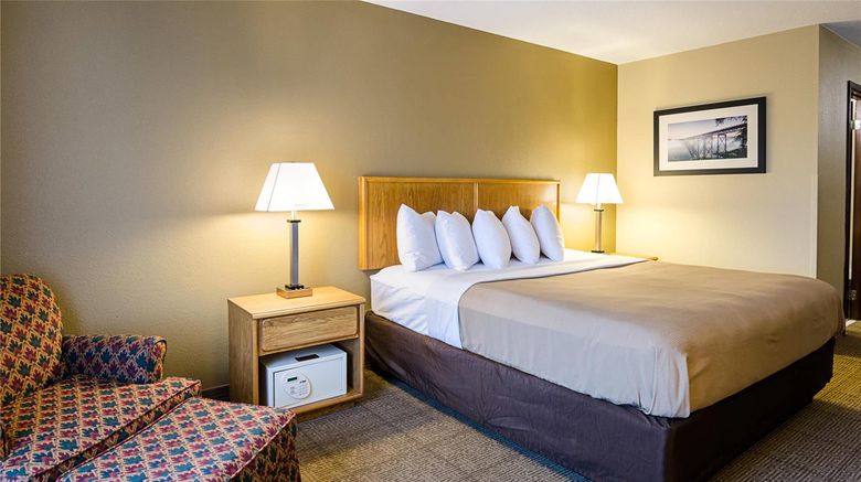 <b>Quality Inn Princeton Room</b>. Images powered by <a href="https://iceportal.shijigroup.com/" title="IcePortal" target="_blank">IcePortal</a>.