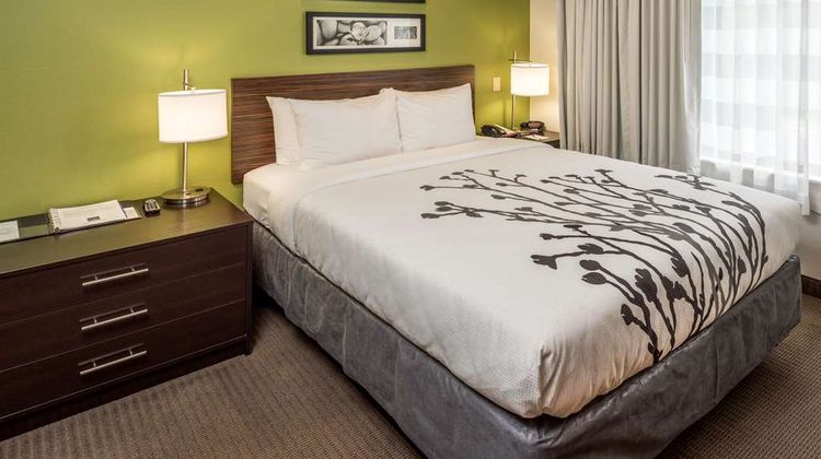 Sleep Inn Charleston North Suite