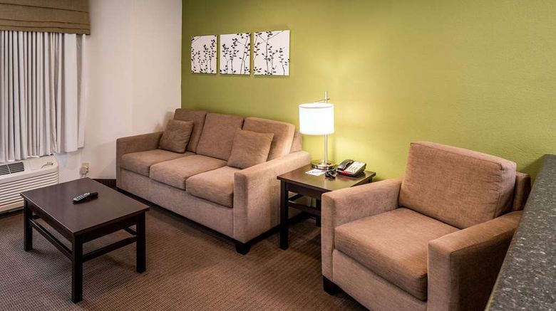 <b>Sleep Inn Charleston North Suite</b>. Images powered by <a href="https://iceportal.shijigroup.com/" title="IcePortal" target="_blank">IcePortal</a>.