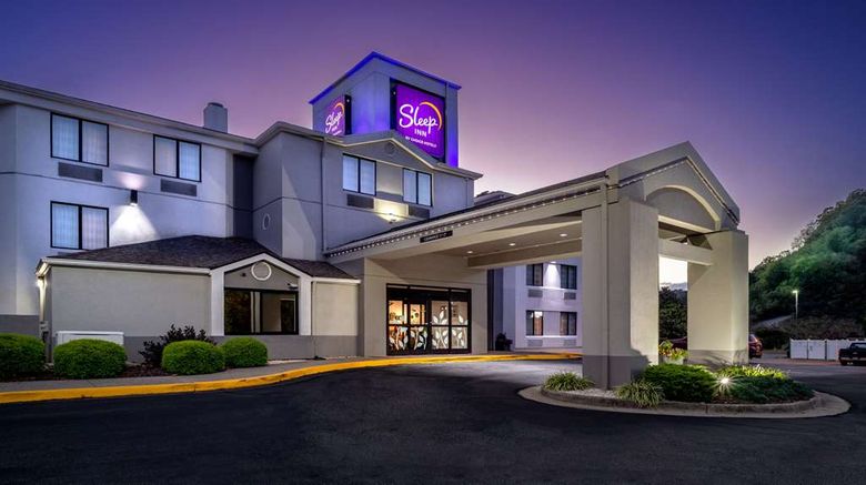 <b>Sleep Inn Charleston North Exterior</b>. Images powered by <a href="https://iceportal.shijigroup.com/" title="IcePortal" target="_blank">IcePortal</a>.