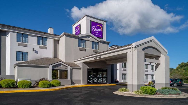 <b>Sleep Inn Charleston North Exterior</b>. Images powered by <a href="https://iceportal.shijigroup.com/" title="IcePortal" target="_blank">IcePortal</a>.