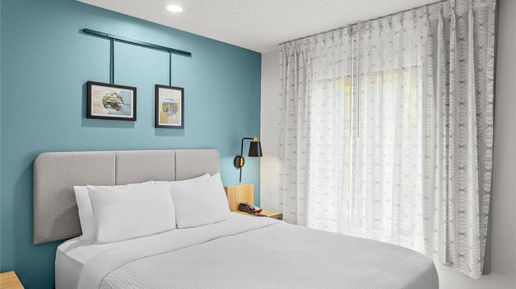 Sleep Inn Charleston North Suite