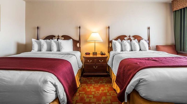 <b>Quality Inn Room</b>. Images powered by <a href="https://iceportal.shijigroup.com/" title="IcePortal" target="_blank">IcePortal</a>.