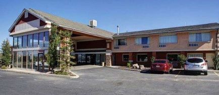 Quality Inn Exterior
