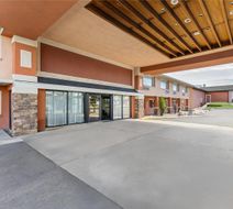 Quality Inn Exterior