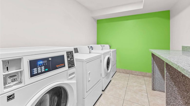 <b>Quality Inn Other</b>. Images powered by <a href="https://iceportal.shijigroup.com/" title="IcePortal" target="_blank">IcePortal</a>.