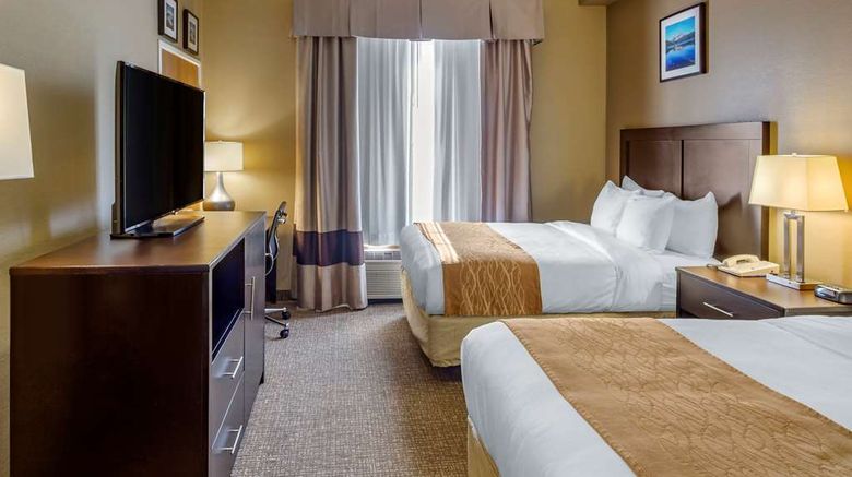 <b>Comfort Inn Evanston Room</b>. Images powered by <a href="https://iceportal.shijigroup.com/" title="IcePortal" target="_blank">IcePortal</a>.