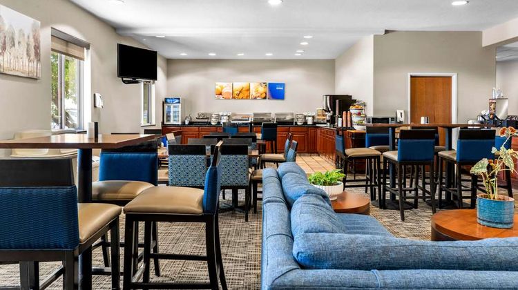 Comfort Inn and Suites Riverton Restaurant