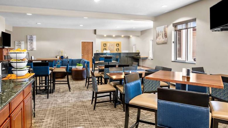 <b>Comfort Inn and Suites Riverton Restaurant</b>. Images powered by <a href="https://iceportal.shijigroup.com/" title="IcePortal" target="_blank">IcePortal</a>.