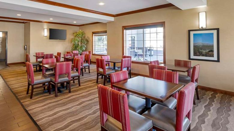 <b>Comfort Inn & Suites Restaurant</b>. Images powered by <a href="https://iceportal.shijigroup.com/" title="IcePortal" target="_blank">IcePortal</a>.