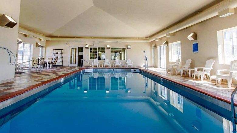 <b>Sleep Inn and Suites Evansville - Casper Pool</b>. Images powered by <a href="https://iceportal.shijigroup.com/" title="IcePortal" target="_blank">IcePortal</a>.