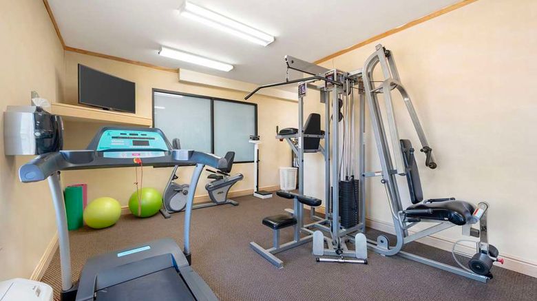 <b>Comfort Inn and Suites Rawlins Health</b>. Images powered by <a href="https://iceportal.shijigroup.com/" title="IcePortal" target="_blank">IcePortal</a>.