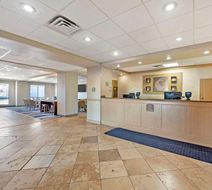 Comfort Inn and Suites Rawlins Lobby