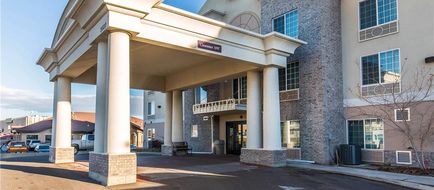 Comfort Inn & Suites Exterior