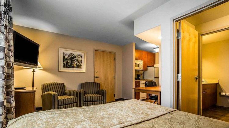 MainStay Suites Room