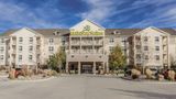 <b>MainStay Suites Exterior</b>. Images powered by <a href="https://iceportal.shijigroup.com/" title="IcePortal" target="_blank">IcePortal</a>.