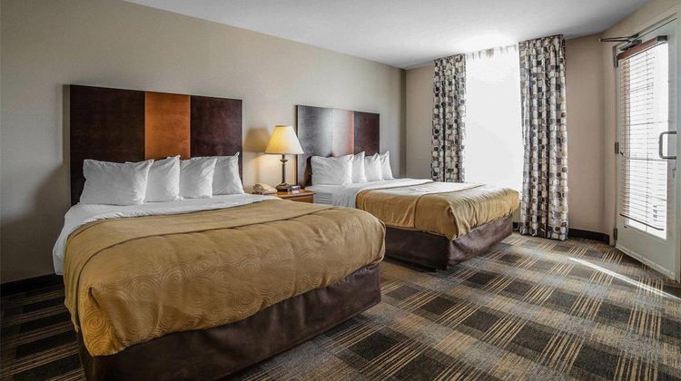 MainStay Suites Room