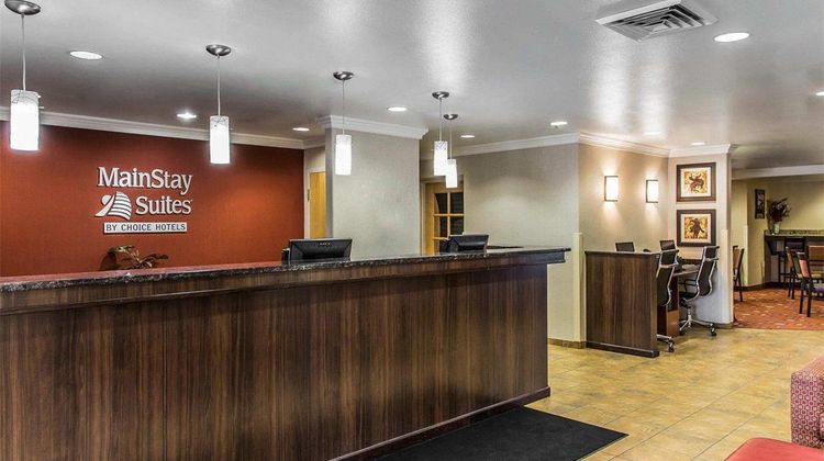 MainStay Suites Lobby