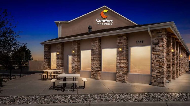 Comfort Inn & Suites Laramie Exterior