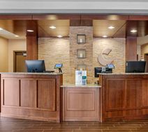 Comfort Inn & Suites Lobby