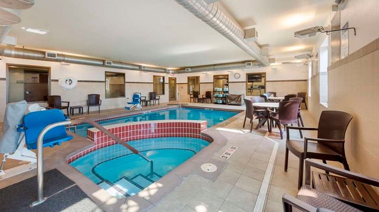 Comfort Inn & Suites Pool