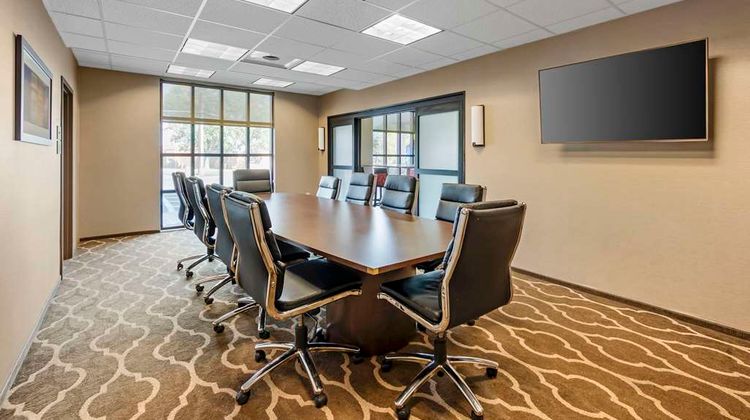 Comfort Inn & Suites Meeting