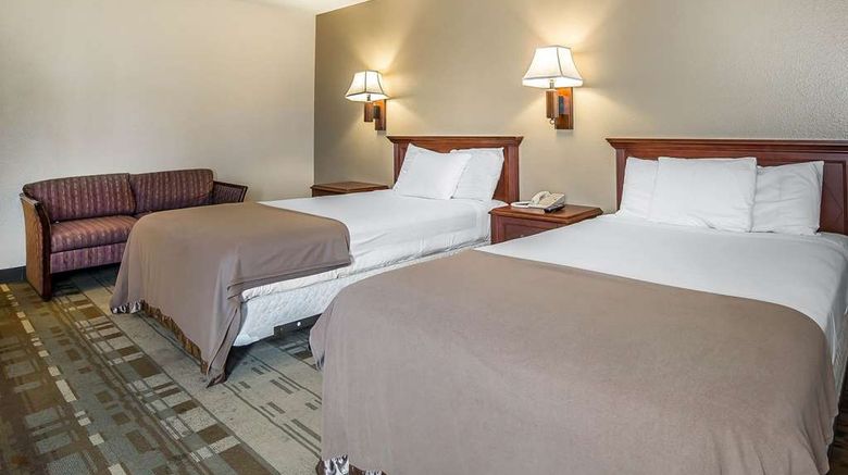<b>Rodeway Inn Room</b>. Images powered by <a href="https://iceportal.shijigroup.com/" title="IcePortal" target="_blank">IcePortal</a>.