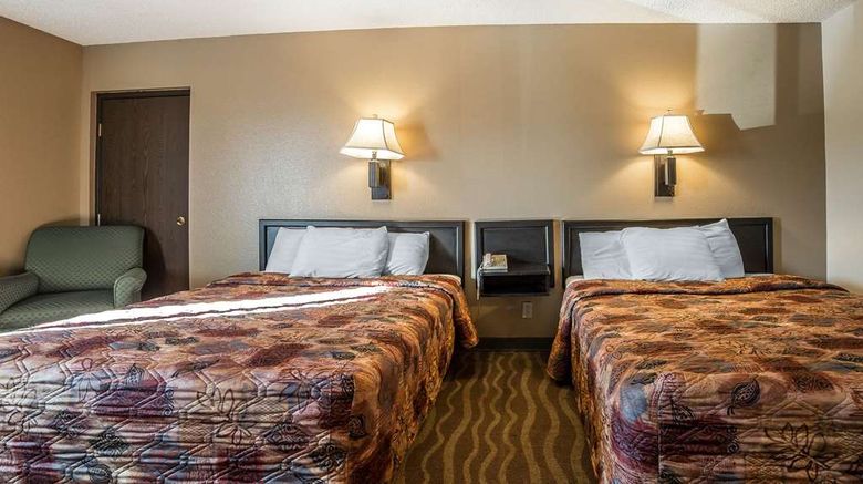 <b>Rodeway Inn Room</b>. Images powered by <a href="https://iceportal.shijigroup.com/" title="IcePortal" target="_blank">IcePortal</a>.