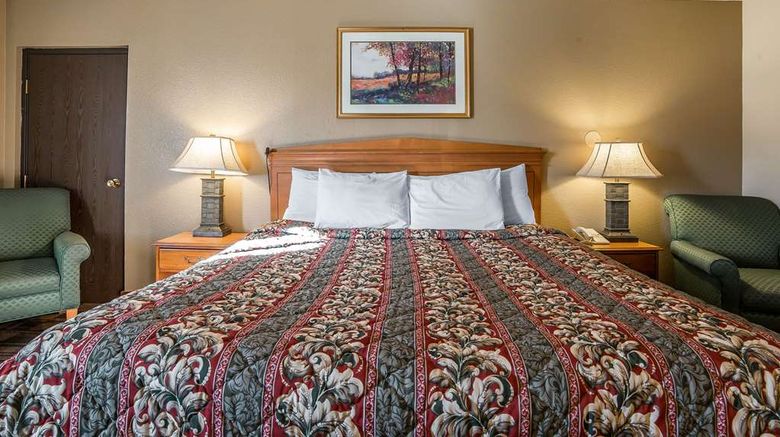 <b>Rodeway Inn Room</b>. Images powered by <a href="https://iceportal.shijigroup.com/" title="IcePortal" target="_blank">IcePortal</a>.