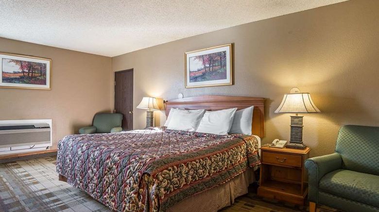 <b>Rodeway Inn Room</b>. Images powered by <a href="https://iceportal.shijigroup.com/" title="IcePortal" target="_blank">IcePortal</a>.