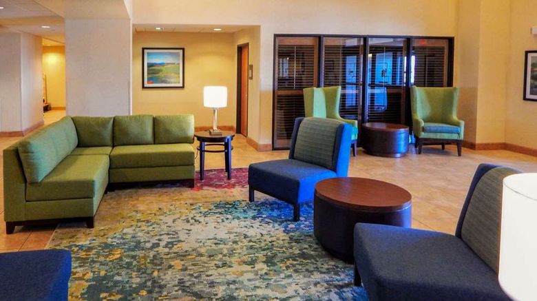<b>Comfort Inn & Suites, Sheridan Lobby</b>. Images powered by <a href="https://iceportal.shijigroup.com/" title="IcePortal" target="_blank">IcePortal</a>.