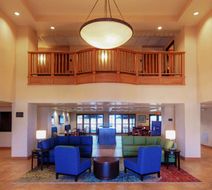 Comfort Inn & Suites, Sheridan Lobby