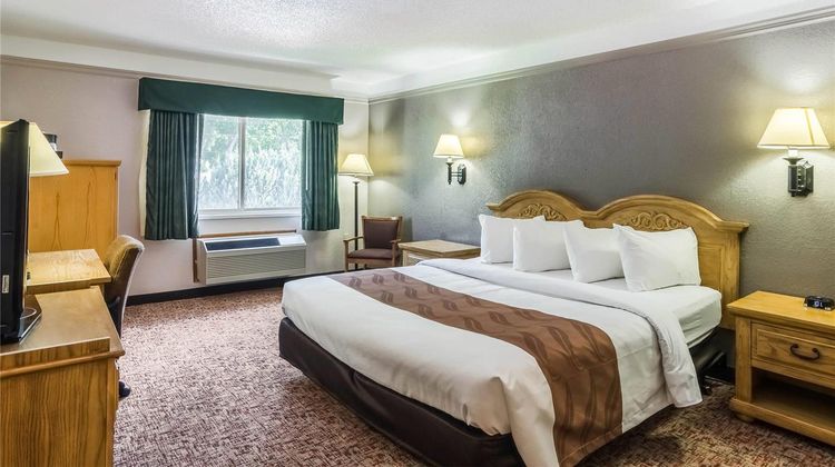 Quality Inn Room