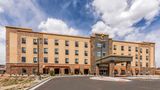 Comfort Suites Exterior