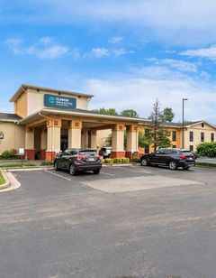Clarion Inn and Suites Indianapolis Northwest