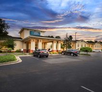 Clarion Inn and Suites Indianapolis Northwest Exterior