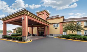 Quality Inn & Suites Brownsburg
